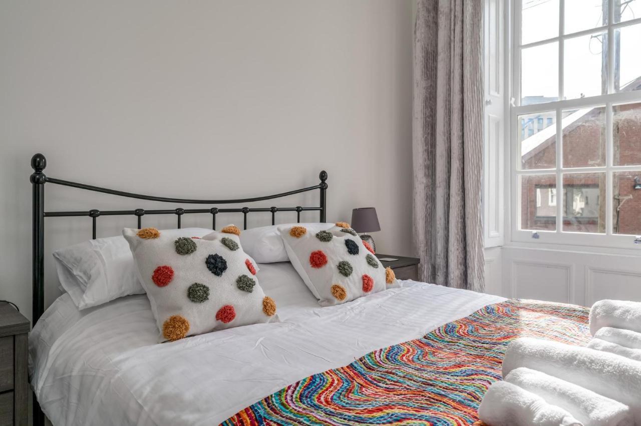 Central Belfast Apartments: Georgian House מראה חיצוני תמונה